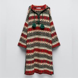 S-M. JACQUARD WOOL BLEND PONCHO